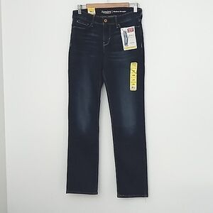 Levi Strauss Jeans Women's Size 6M Signature Modern Straight Dark Wash Blue  NEW